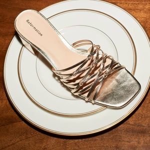 Reformation brand new Eva Knotted gold heeled sandals. Perfect for summer!